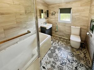 Bathroom- click for photo gallery